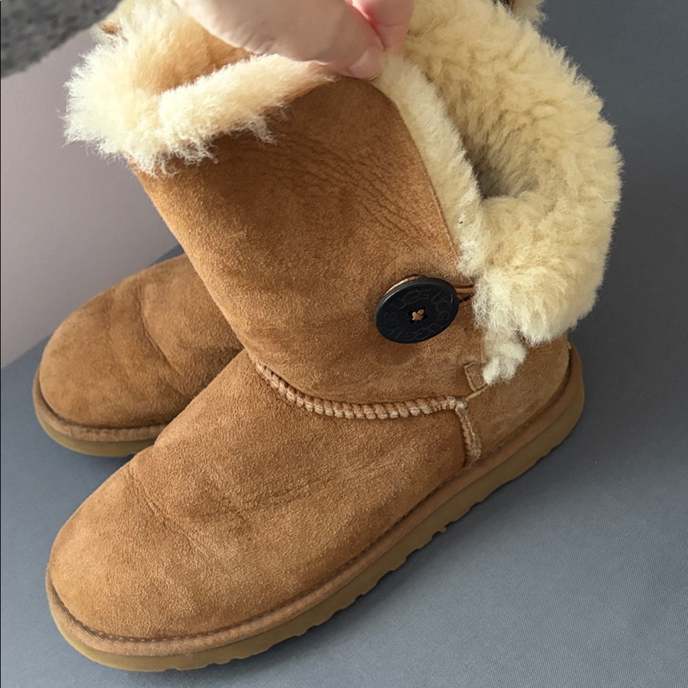 Ugg Chestnut Bailey Button Boots - image 3
